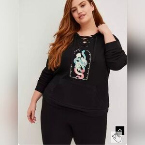 Torrid Black Lace-Up Sweatshirt with Vibrant Design Size 2X